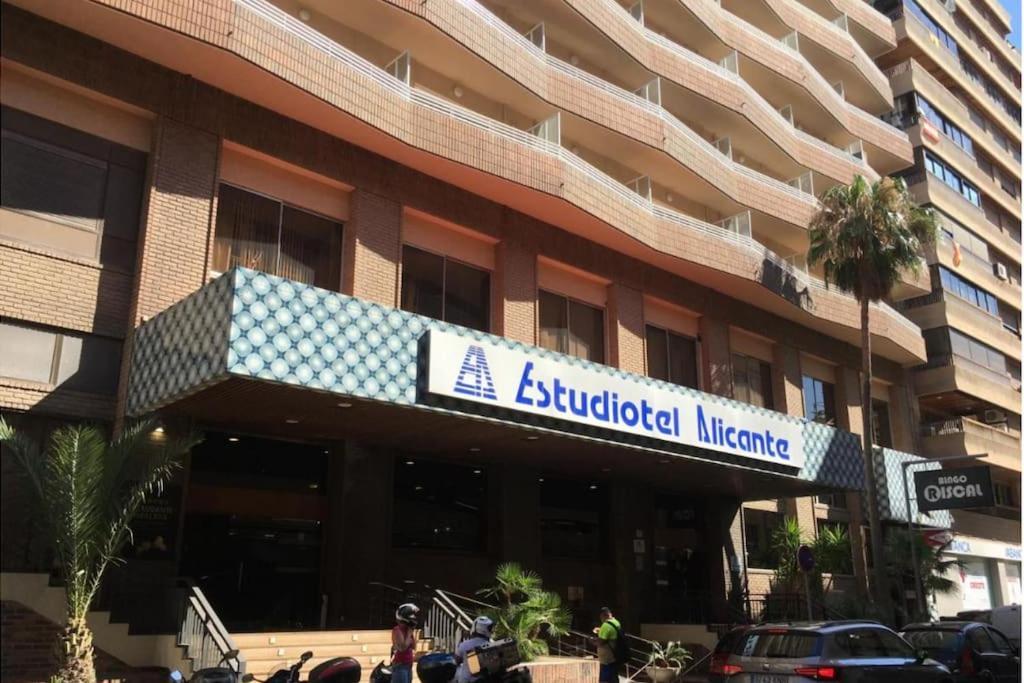 Centrico Apartamento En El Riscal Alicante Ngoại thất bức ảnh